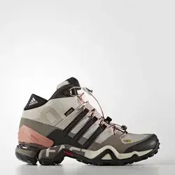 www.adidas.com