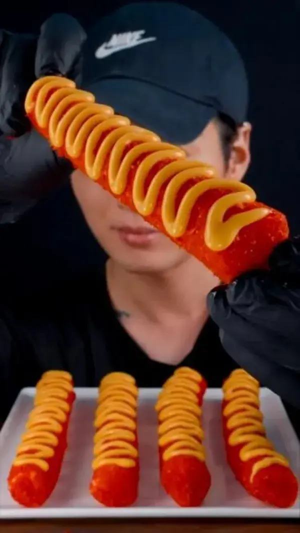 hot cheetos rice cakes