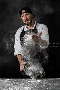 Chef portrait - styled photo shoot in Miami, flour splash