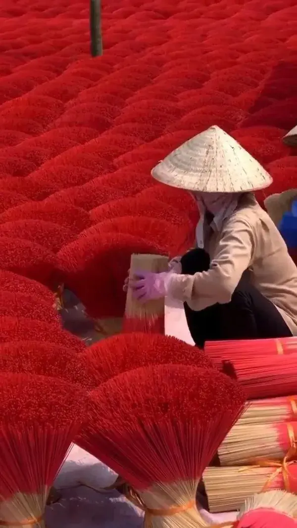 Can you guess what the red sticks are? If you guess agarbatti incense sticks you guess right