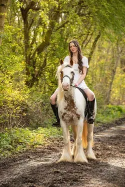 Maddy & Tansy - An Equine Photoshoot with Lunar Photography, Equine Photographer