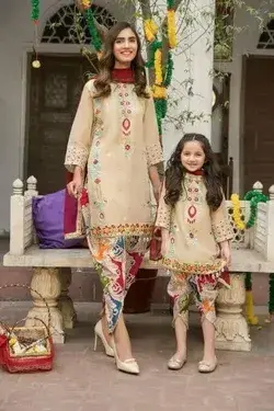 Mother and Daughter Matching outfits