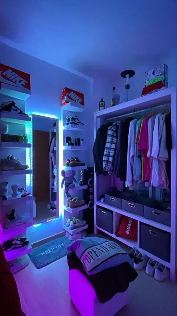 Closet Masculino com LED