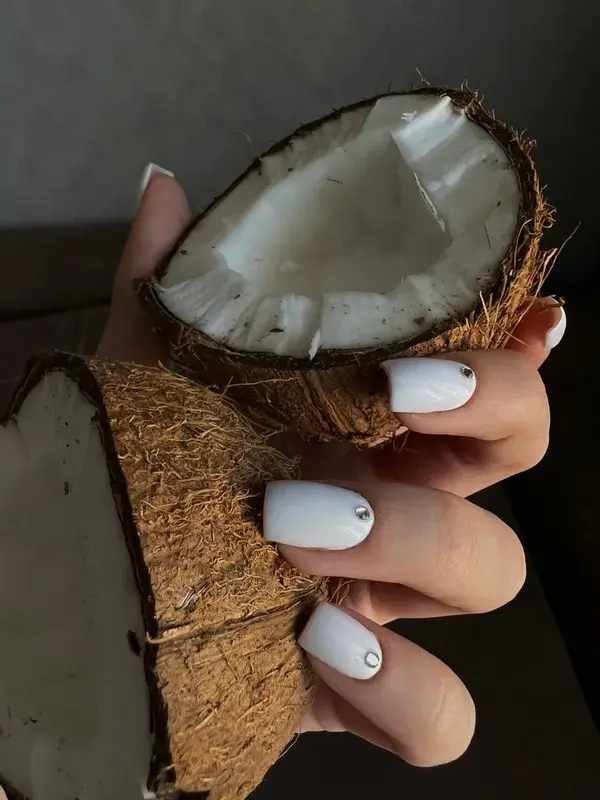 🥥🤍