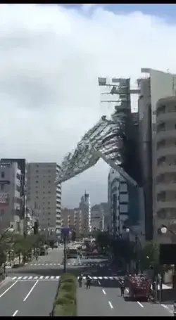 Person accidentally crashes their car through a mall in Germany