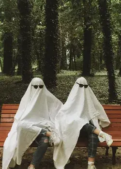 Tiktok Ghost Photoshoot ideas