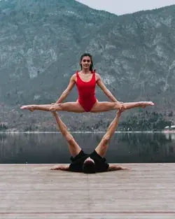 Beautiful acroyoga pose❤️