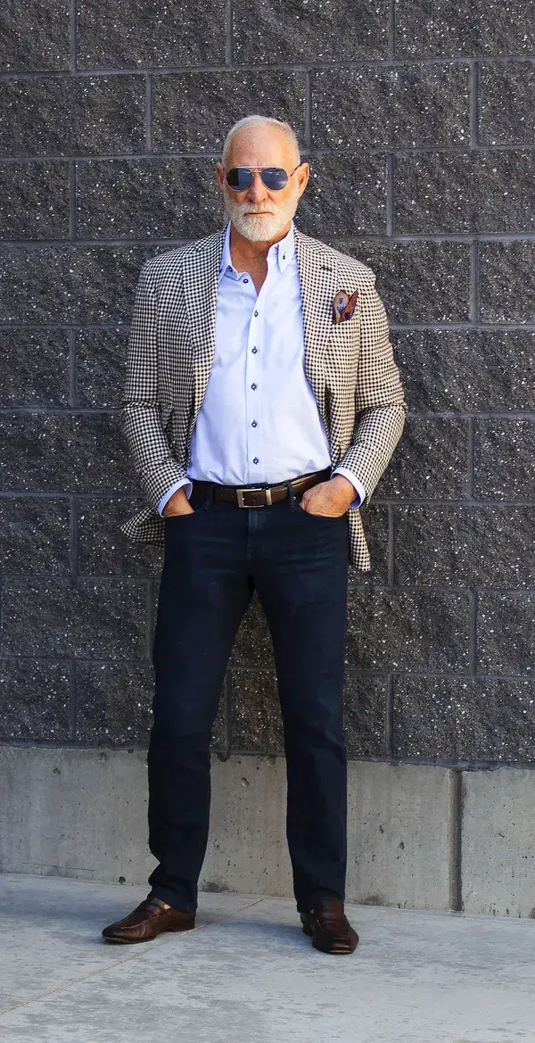 The perfect pair: Dark Jeans and a Sports Coat 