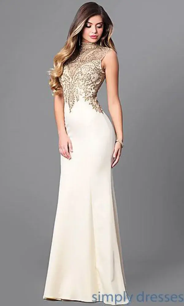 www.simplydresses.com