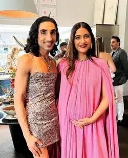 Pregger, Sonam Kapoor And Anand Ahuja Serve A Grand Lunch To 'Chacha-Chachi', Sanjay And Maheep