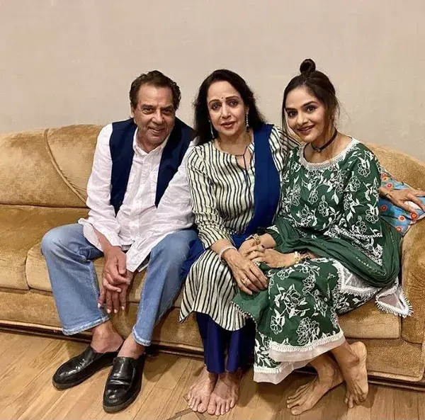 Dharmendra hema malini madhoo