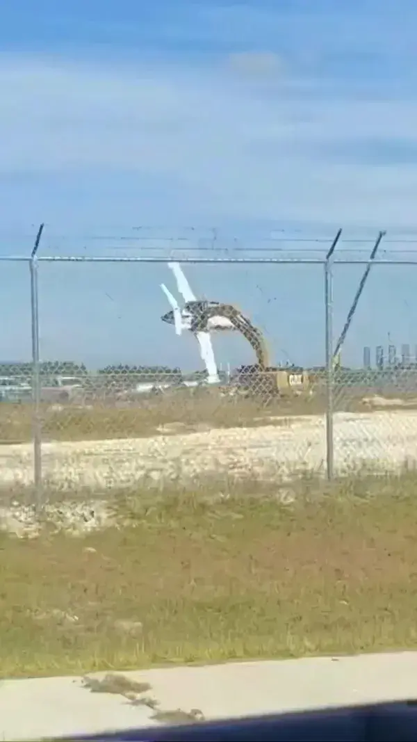 Worker playing with a real airplane ✈️