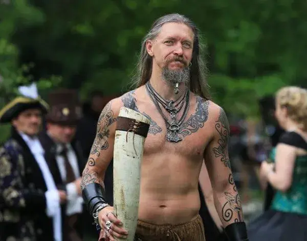 menwholooklikevikings.tumblr.com