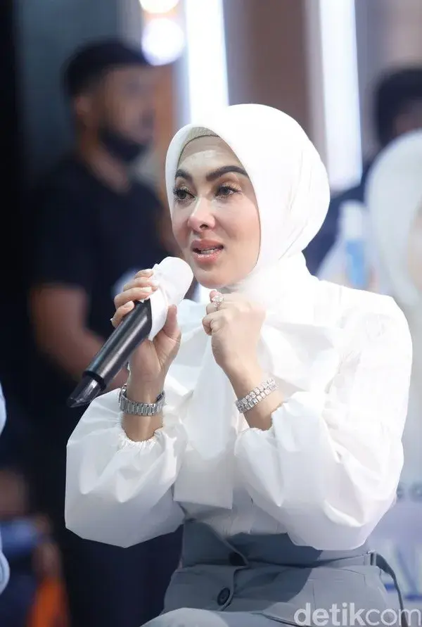 Syahrini Pulang ke Jakarta usai Setahun Tinggal di Singapura