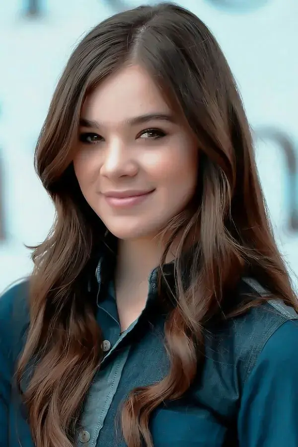 Hailee Steinfeld