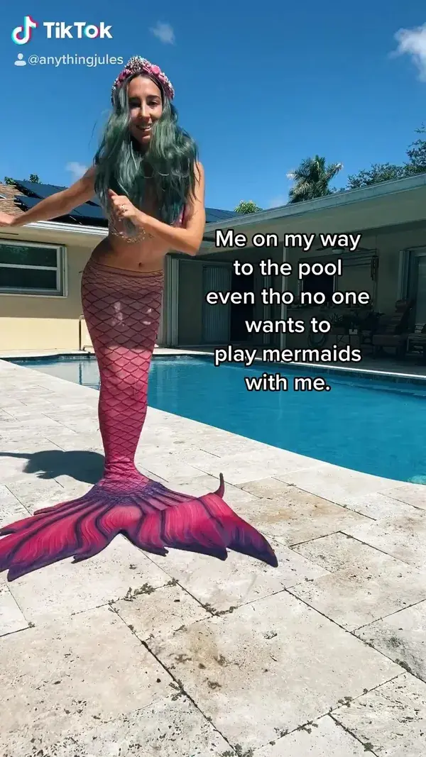 Will you play mermaids with me? 🥺