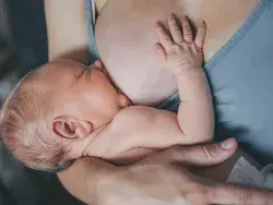 Does breastfeeding REALLY make you lose weight?