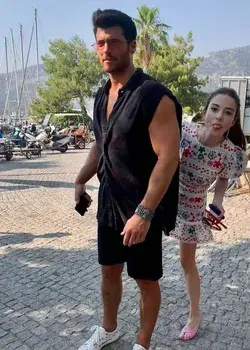 Can Yaman - Ozge Gurel