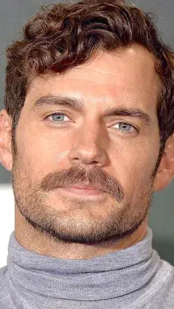 Henry Cavill 