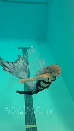 MERMAID SWIMMING IN A POOL (click for a FREE pool mermaid video playlist!)