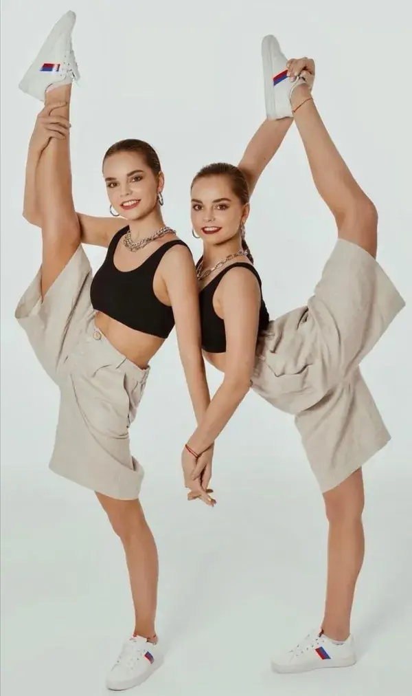 Dina&Arina Averina