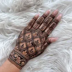 Short #Mehndi Design Ideas That Will Make You the Star of the Show!