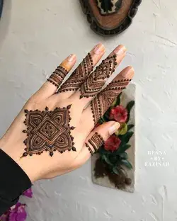 Looking for the Best Henna Designs? Scroll Through Our List!
