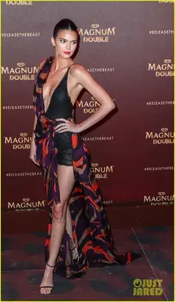 www.justjared.com