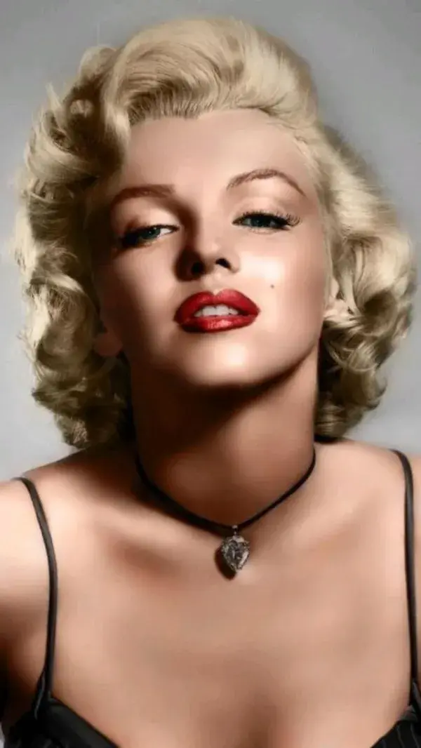 Marilyn Monroe.