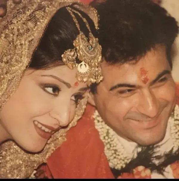 Sanjay Kapoor maheep 22nd anniversary 9 December 1998