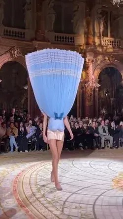 Upside Down Gowns Are Apparently a Thing #fashion
