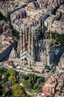 www.sagradafamilia.org