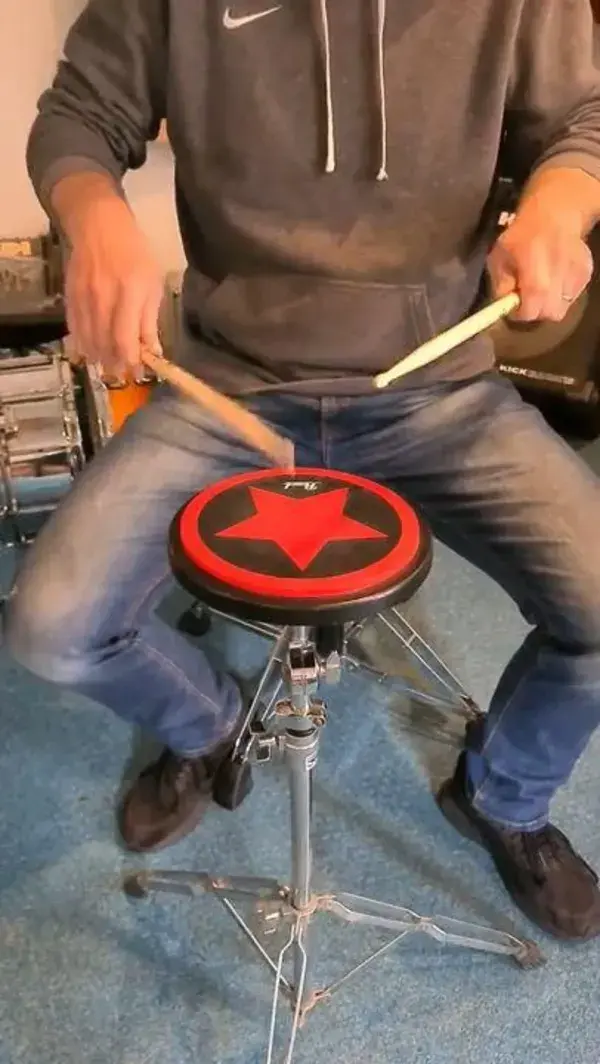 Double Stroke Roll  auf YouTube lernen      Heikos  Drum Lesson