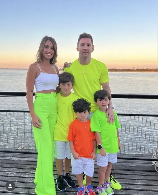 Antonella Roccuzzo - mateo messi lionel messi posters antonella roccuzzo hot