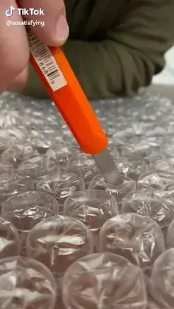 Oddly Satisfying with ASMR bubble wrap