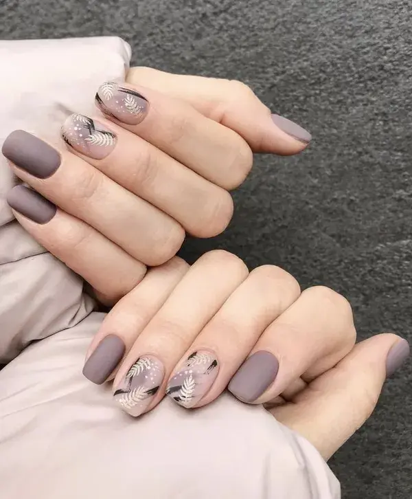 Short Nails, Big Impact Short Nails Inspo for Stylish Statements Sun-Kissed Summer: Nail Inspo 2023