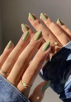 Nails avocado