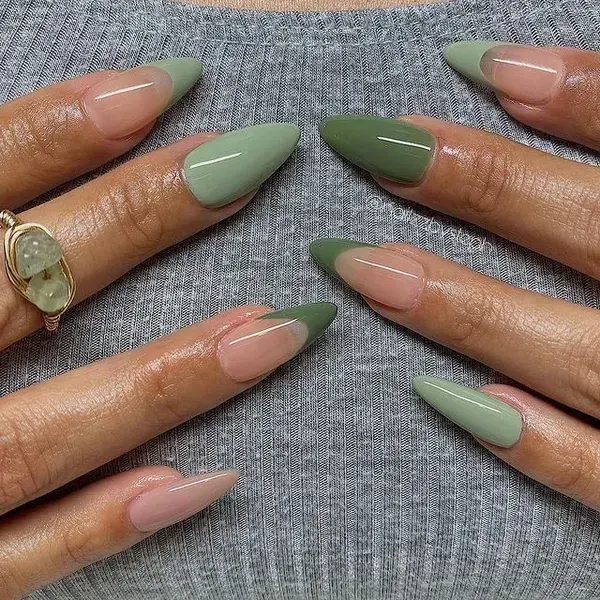 32 Sage Green Nails That Are So CHIC We're Dying