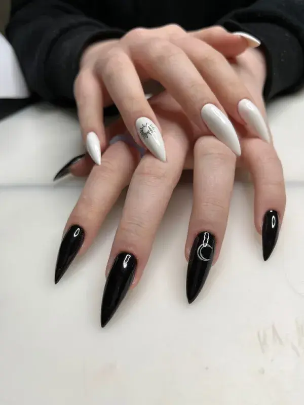 Cute Nail Trends to Try This Spring & Summer 2023 | Beach Nails Art