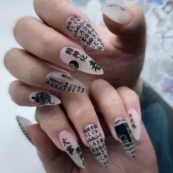 nails