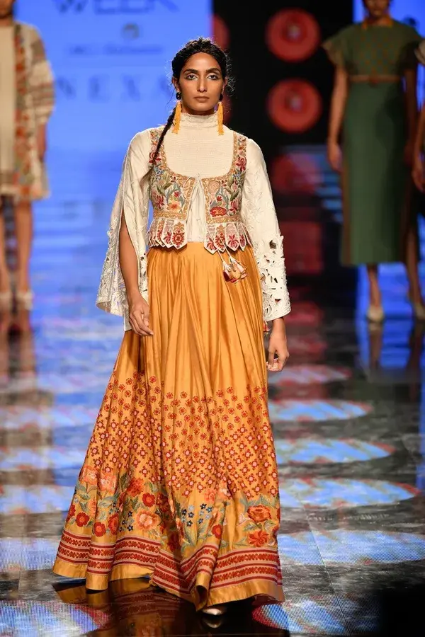 lamke fashion week summer/ resort 2020| lfw 2020| lfw 2020 india|