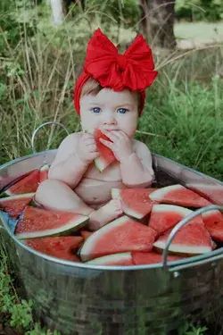 Watermelon milk bath