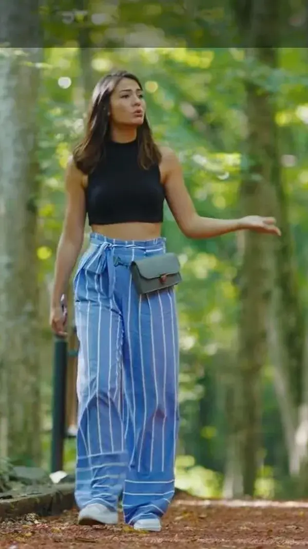 Demet Õzdemir casual outfit in erkenci kus