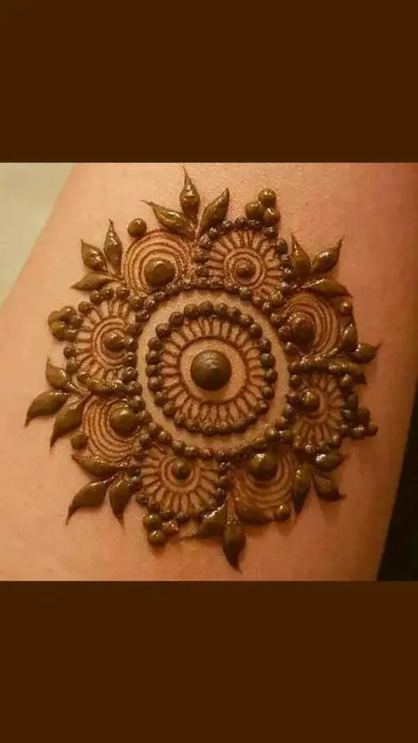 Latest And Beautiful Mehndi Designs For Girls