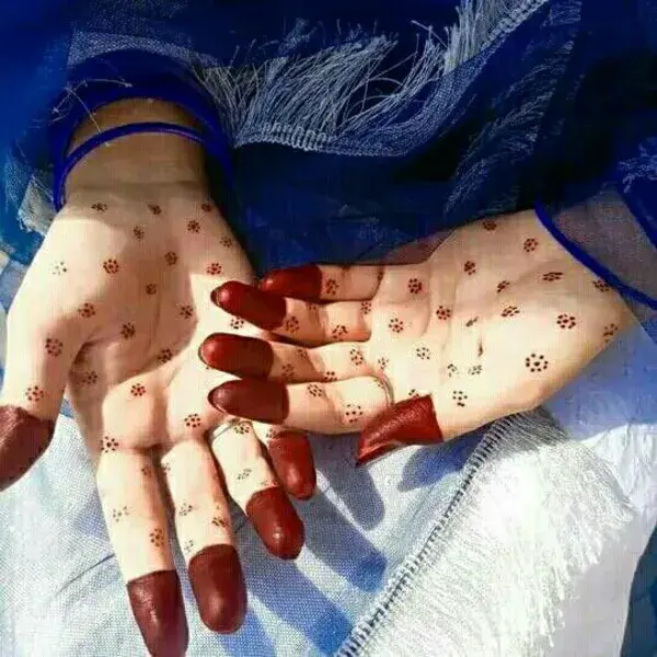 Simple mehndi desings