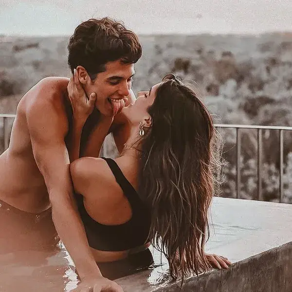 How To Kiss – 22 Hot Kissing Techniques To Drive Him Wild With Passion