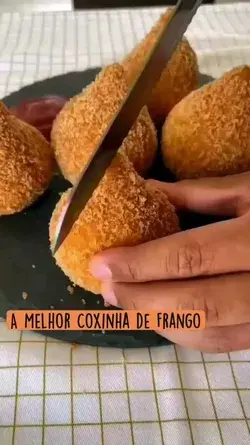 A Suprema Coxinha de Frango: A Mais Saborosa e Irresistível Delícia que Encantará Paladares!