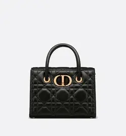 www.dior.com