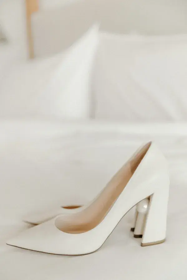 White Bridal Pearl Shoes / The Lane