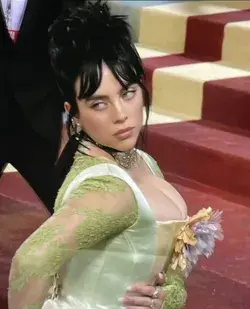 Billie Eilish - Met Gala (02/05/2022)